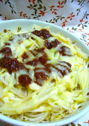 お芋ともやしでシャキシャキ味噌チーズ-レシピのメイン写真