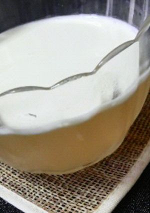 簡単！クリームＯＮ蜂蜜レモンゼリー♪-レシピのメイン写真