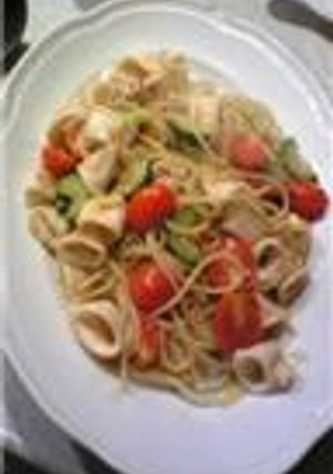 ヤリイカとズッキーニのスパゲッティ-レシピのメイン写真