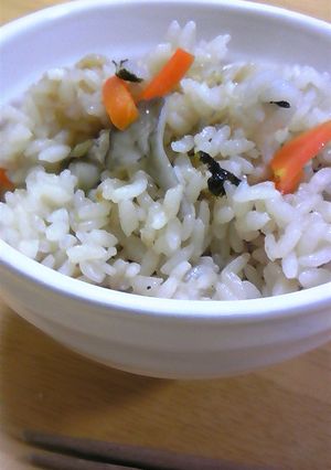 永谷園のお吸い物でお手軽♪炊き込みご飯-レシピのメイン写真