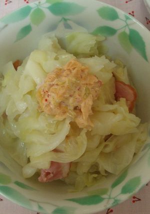 蒸しキャベツにキムチをトッピング-レシピのメイン写真