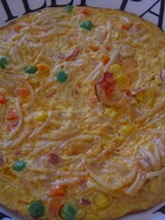 パスタが余ったら作ってね☆パスタオムレツ-レシピのメイン写真