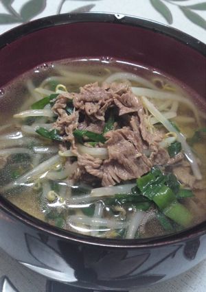 ｶﾞｯﾂﾘ肉うどん-レシピのメイン写真