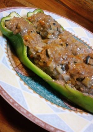 ピーマンが苦手?大丈夫美味しい肉詰めに!-レシピのメイン写真