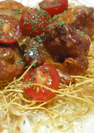 み～んな大好き唐揚げでパリ麺サラダ-レシピのメイン写真