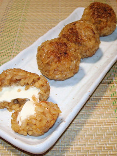 とろ〜りチーズの焼きおにぎり-レシピのメイン写真