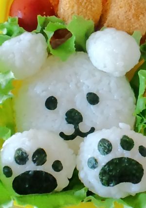 白くまさんの　肉球キャラ弁おにぎり～♪-レシピのメイン写真