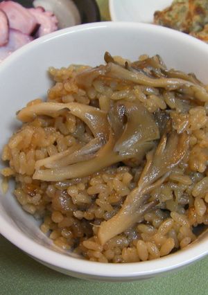 バターが香る＋。°まいたけの炊き込みご飯-レシピのメイン写真