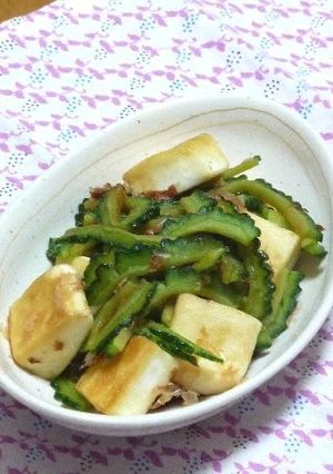 ゴーヤとはんぺんのおかか麺つゆバター炒め-レシピのメイン写真