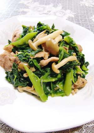つるむらさきと豚バラ肉の塩炒め-レシピのメイン写真
