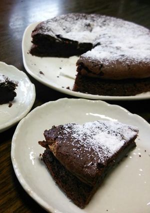 21センチ型で作る濃厚ガトーショコラ☆-レシピのメイン写真