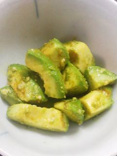 簡単!アボカドのカレーマヨ炒め-レシピのメイン写真