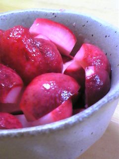 手順は2つ★ラディッシュの漬け物-レシピのメイン写真