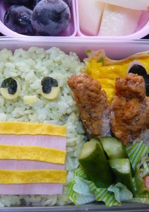 キャラ弁・ガチャピン♪-レシピのメイン写真