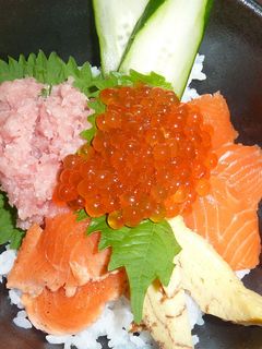 海鮮丼☆炙りサーモン入り-レシピのメイン写真