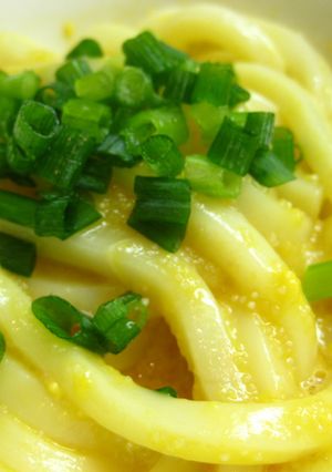 たらこで洋風☆釜玉うどん-レシピのメイン写真