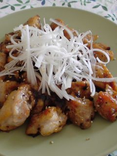 丼にもok!鶏の青じそドレッシング炒め♪-レシピのメイン写真