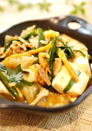 ニラと豆腐でキムチ煮♪-レシピのメイン写真