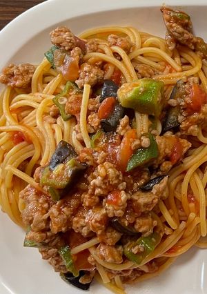 【メロンの会】夏野菜のミートスパゲティ-レシピのメイン写真