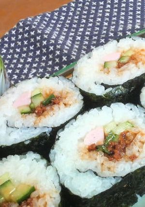運動会にどうですか？肉味噌巻き寿司☆-レシピのメイン写真