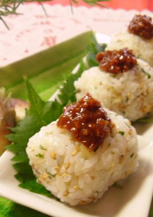ソースが決めての薬味ご飯-レシピのメイン写真