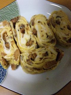 簡単美味!お弁当にサンマ缶で卵焼き-レシピのメイン写真