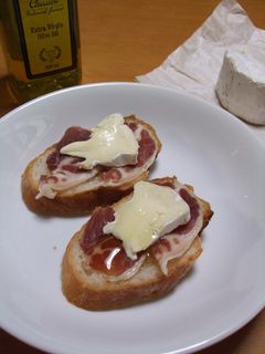 生ハムとチーズのブルスケッタ-レシピのメイン写真