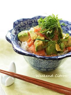 スモークサーモンとアボカドの簡単丼♪-レシピのメイン写真