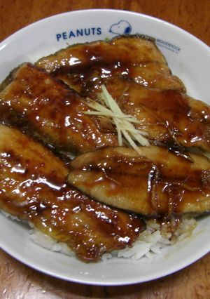 さんまの蒲焼丼-レシピのメイン写真