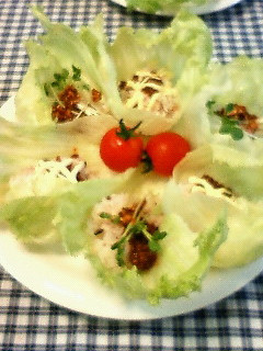 キューピー肉味噌で! レタス包みごはん-レシピのメイン写真