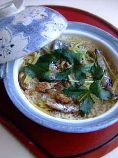 秋刀魚の土鍋炊き込みご飯-レシピのメイン写真