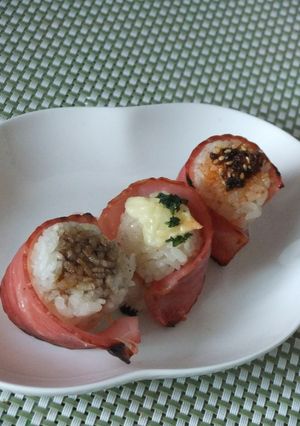 ベーコンでまきまき　焼きおにぎり-レシピのメイン写真