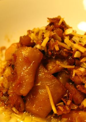 焼き鶏皮 香味野菜のピリ辛ソースがけ-レシピのメイン写真