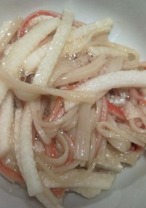 簡単☆長いもとカニカマの和えもの-レシピのメイン写真
