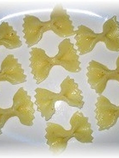 米粉でパスタ!! ファルファッレ♪-レシピのメイン写真