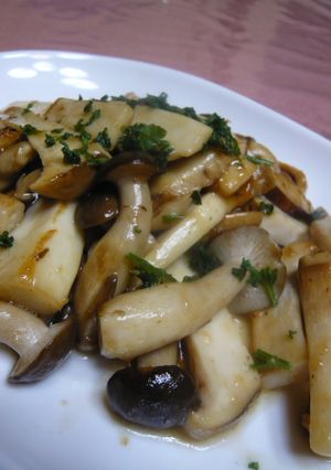キノコの青じそドレッシング炒め-レシピのメイン写真