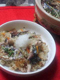 土鍋で作る・秋刀魚炊き込み御飯-レシピのメイン写真