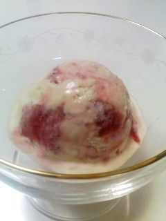 ストロベリー&クリームチーズアイス-レシピのメイン写真