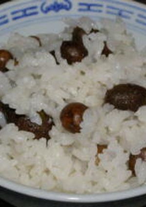 秋の味覚 畑で採れたむかごでご飯-レシピのメイン写真