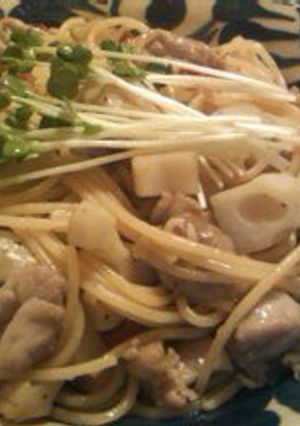 鶏肉とレンコンの和風ペペロンチーノ-レシピのメイン写真