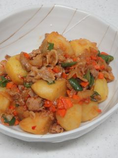 ちょっとピリ辛肉じゃが-レシピのメイン写真