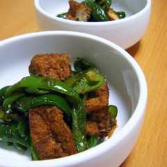 รูปของ ＊ピーマンと厚揚げの麺つゆ炒め＊