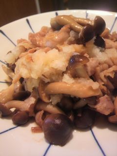 豚肉としめじのみぞれ煮-レシピのメイン写真