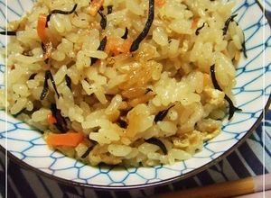 ＊素朴な味♪ひじきの炊き込みご飯＊-レシピのメイン写真