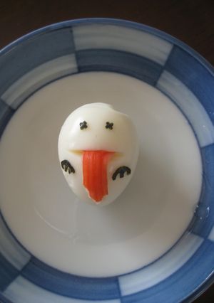 簡単　ハロウィンに　ベロベロうずらおばけ-レシピのメイン写真