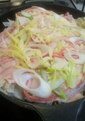 身体ホッカホカ♪♫白菜と豚の重ね蒸しぃ-レシピのメイン写真
