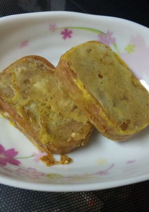 ふしぎ食感★魚肉ソーセージの卵つけ焼き-レシピのメイン写真