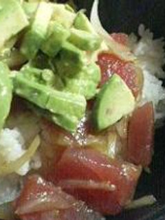 アボまぐ丼-レシピのメイン写真