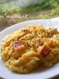 カルボナーラ風✿スクランブルエッグ-レシピのメイン写真