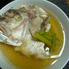 รูปของ 鯛のお頭スープ